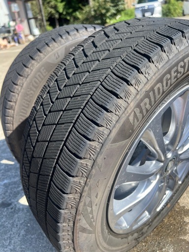 中古スタッドレスタイヤ　《195 ／65 R 15》