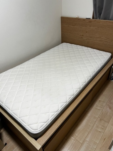 IKEA 収納付きベッド