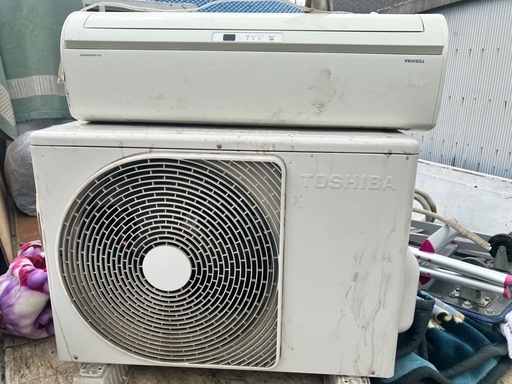 エアコン(TOSHIBA)