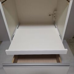 電子レンジ台の画像