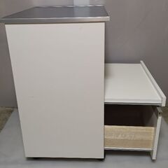 電子レンジ台の画像