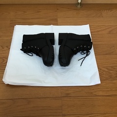 女性用ブーツの画像