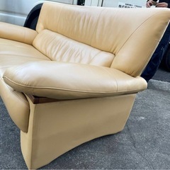 ソファの画像