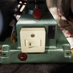 △ W.シャープMAN 日工機械 万能糸鋸盤 SS-80N型 1979年製 動作良好 刻名あり 現状渡しの画像