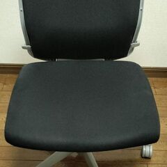 エスクード オカムラの画像