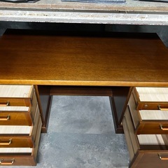 【終了】オフィス　アンティーク　ヴィンテージ　キャビネット　事務所　役員用家具　の画像