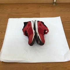 男児用スニーカーの画像