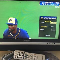 32型液晶テレビ（映像は綺麗な状態です。）10月末で終了します。の画像