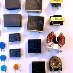 電子パーツまとめ売りの画像
