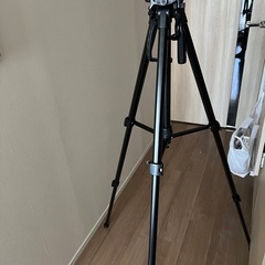 美品カメラ三脚130cm程度の画像