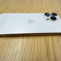 本日のみ！のみ！対面のみ　iPhone16Pro Max デザートチタニウム　SIMフリー　256GB 美品　15000円相当のおまけ付き　③の画像