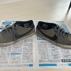 NIKE スニーカー　27cmの画像
