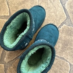 キラキラムートンブーツ17センチ　の画像