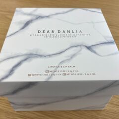 ★激レア★新品未使用★Dear Dahlia（ディアダリア）★14,500円相当★「メズマライジングモーメントコレクションパレット」1種＆「センシュアスマットリップスーツ」2種＆ギフトBOX★の画像