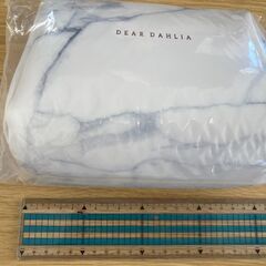 ★新品未使用★Dear Dahlia（ディアダリア）★化粧ポーチ？★ホワイト★の画像