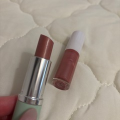 CLINIQUE 口紅　ミニグロスの画像