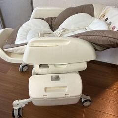 美品　電動ハイローチェアの画像
