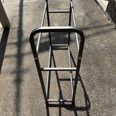 タイヤ収納ラック　2段積みの画像