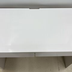 デスクの画像