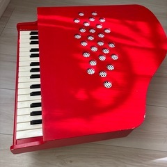 カワイ　ミニピアノ　赤の画像