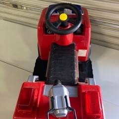 3000→2400‼️M73　電動玩具　消防車　乗用の画像