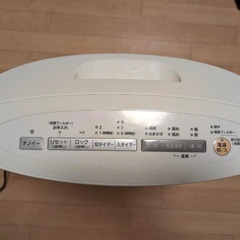 パナソニック 加湿機能付きセラミックファン ヒーターの画像