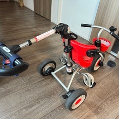 三輪車の画像