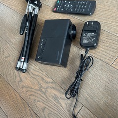 天井投影プロジェクター　寝ながら映画鑑賞いかがですか？の画像