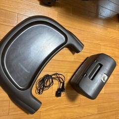 combi　電動ハイローチェアの画像