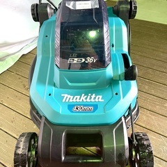 MAKITA/マキタ 住宅用芝刈機 MLM432D 36v 現状品の画像