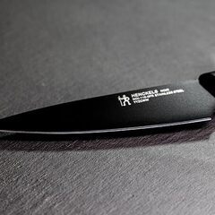 未使用　ドイツのヘンケルス 三徳包丁 180mm ノワール 黒の画像