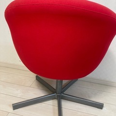 【人気色】IKEA SKRUVSTA スクルーヴスタ　レッド　回転イスの画像
