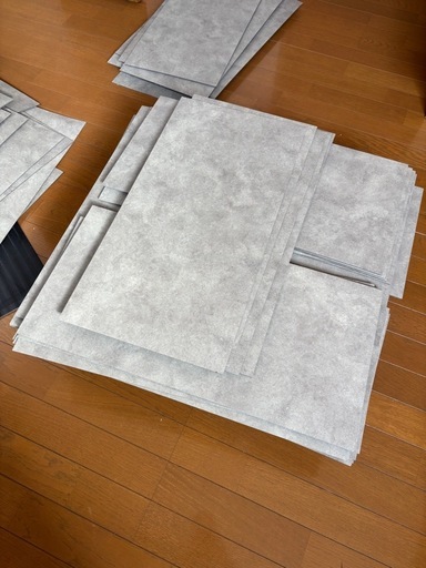 置くだけフロアタイル SOLUM fossil gray　16畳