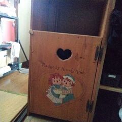 決まりました　　ラガディ　アン&アンディ　キャビネット？トールペイントの画像