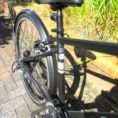 美品 中古自転車 Jolare 実用 自転車 6段ギア 28インチ LEDオートライト ブラック 定価31,000円 通勤 通学 近所のお出掛けなどにの画像