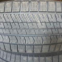  スタッドレスタイヤVRX2 の画像