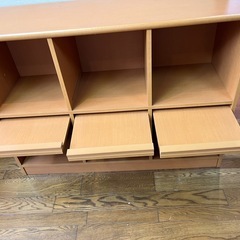 収納家具の画像