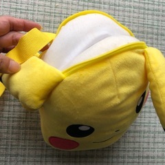 ピカチュウリュックの画像