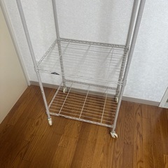 スチールラックの画像