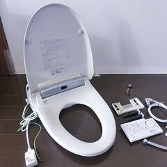 ■INAX LIXIL(リクシル) シャワートイレ ウォシュレット 温水洗浄便座 CW-E51【美品】の画像