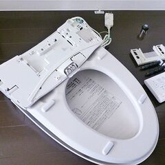■INAX LIXIL(リクシル) シャワートイレ ウォシュレット 温水洗浄便座 CW-E51【美品】の画像