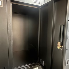 9人用ロッカーの画像