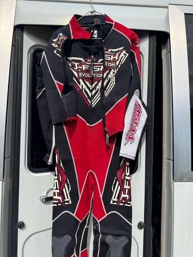 ｊフッシュウエットスーツ