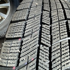 中古175/65/R14 アルミホイール付きスタッドレスタイヤの画像