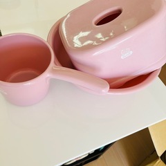 食器、プレート、コップ、グラス、お皿、ティーカップ、フライパンの画像