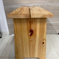 IKEA PERJOHAN ペルヨハン 収納付きスツールの画像