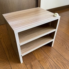 木製の収納棚の画像