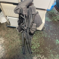 キャンプチェア　足伸ばせるの画像
