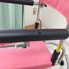 シャワー用車イス　カワムラサイクル　KS10の画像