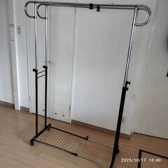 ハンガーラック(引取限定）の画像